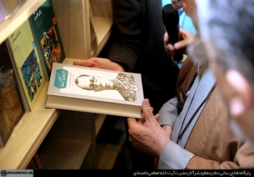روایت کامل بازدید ۲.۵ ساعته رهبر انقلاب از نمایشگاه کتاب تهران